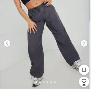 Garage Paxton parachute pants size XS grey cotton inseam 30“ cord lock